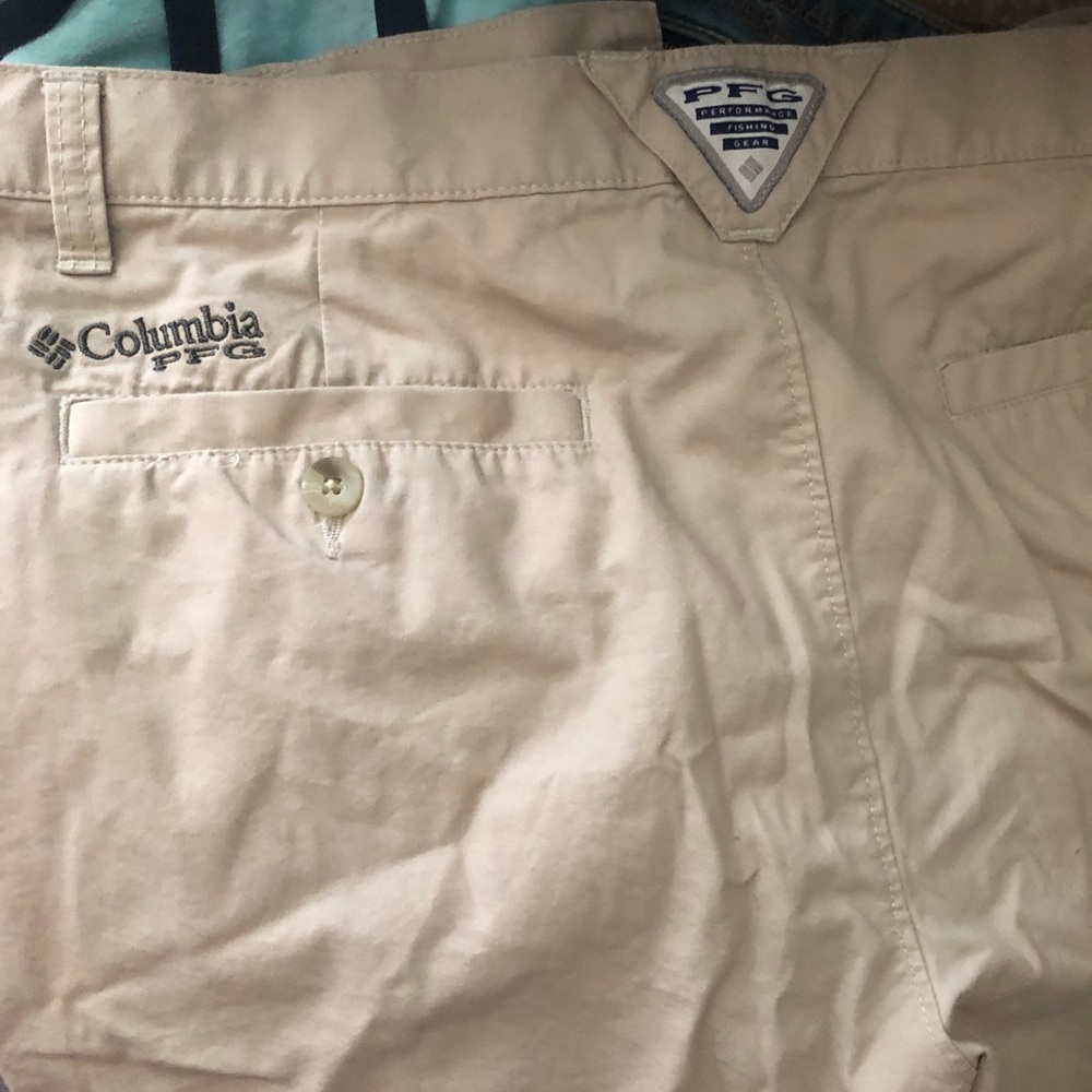 Columbia PFG shorts